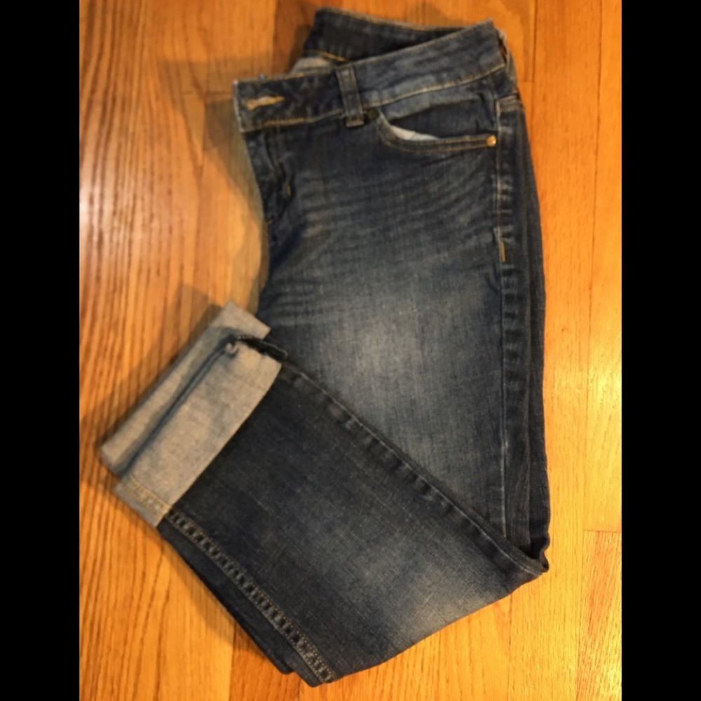 Women’s Crop Leg Jeans